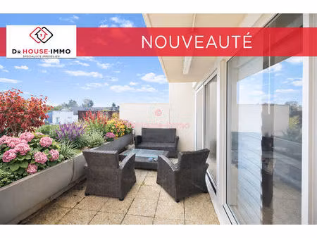 duplex meublé 60m2 2 chambres grande terrasse avec belle pièce de vie lumineuse centre vil