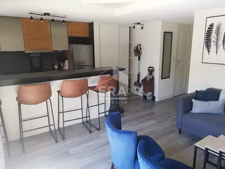 port frejus  calme  appartement 40 m² avec terrasse sud et garage