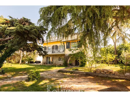 villa d'artiste aux volumes audacieux