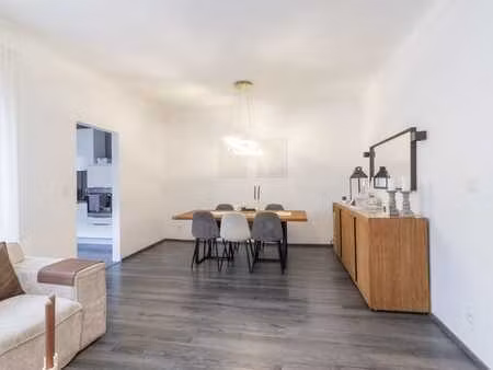 lichtrijk en ruim appartement in rustige woonwijk