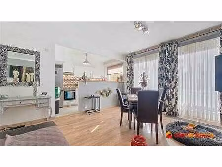 charmant appartement de ±73m² idéalement situé