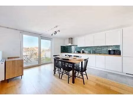 appartement triplex 186m² (5ch/2sdd) avec terrasse et cave