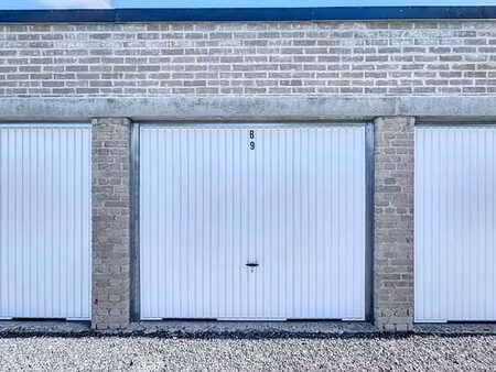boxes de garages à vendre à l'unité ou en lots - liège