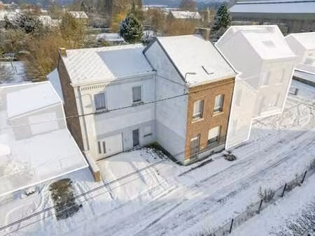 maison 3ch. avec grand atelier + jardin!