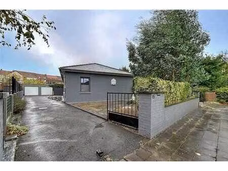 villa de plain pied 3 chambres avec double garage