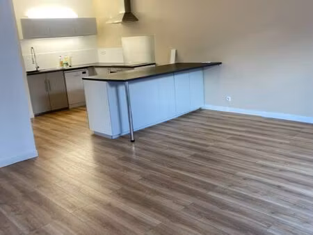 logement t3 dans villa