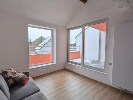 superbe duplex – 3 chambres – terrasse – jette