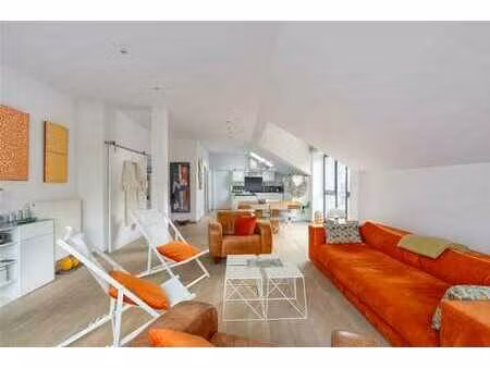 superbe loft idéalement situé à jette