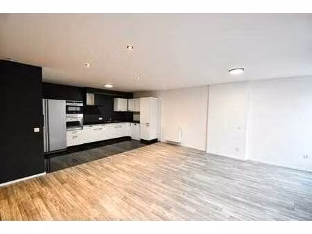 colocation entièrement rénovée – idéale pour étudiants