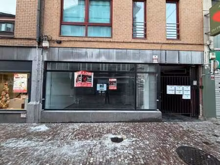 bonne surface commerciale idéalement située