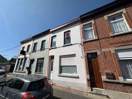 bel maison 3 chambres idéalement située avec jardin