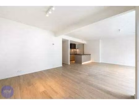 te huur: spiksplinternieuw 2 slp- appartement op eerste ...