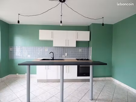 appartement 4 pièces 80 m²