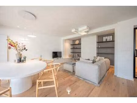 au zoute  dans un quartier vivant...