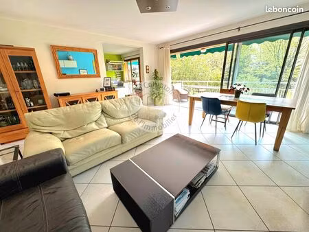 appartement 4 pièces 96 m²