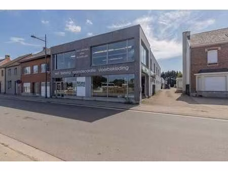 commerce avec grande visibilté