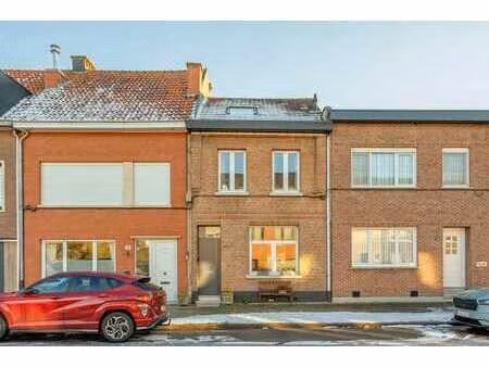 instapklare eengezinswoning in de gegeerde koornbloemwijk!