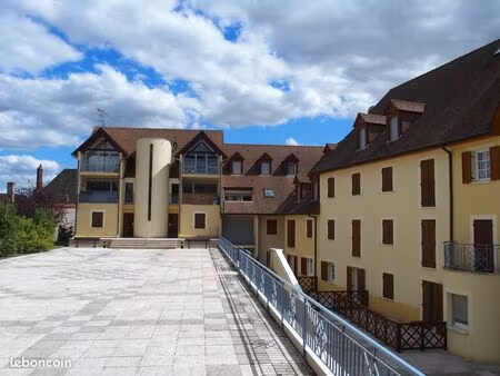 studio 1 pièce 25 m²