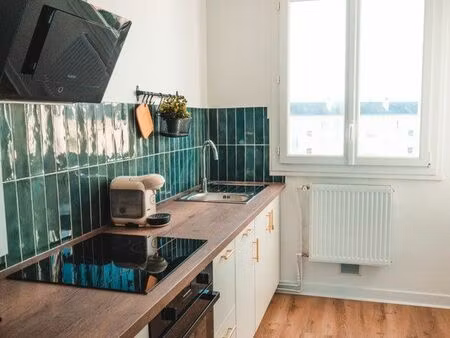 location appartement 3 pièces 70 m2