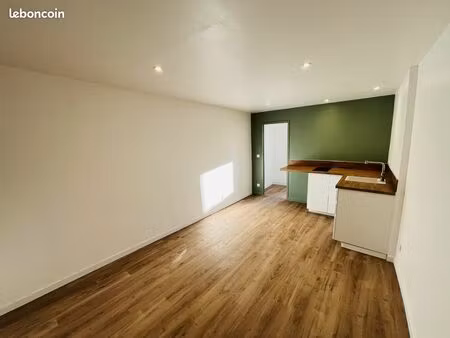 appartement t2  clapiers  rénové à neuf