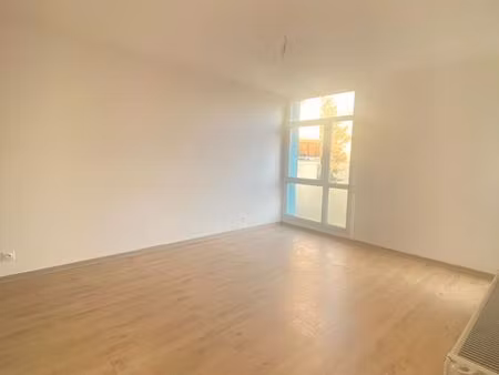 appartement 3 pièces 55 m²