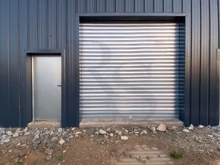 parking/box 1 pièce 34 m²