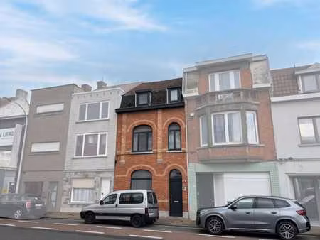 maison avec 3 chambres et jardin orientée sud