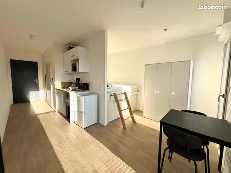 studio 1 pièce 23 m²