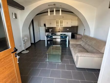 t2 meublé à l’année