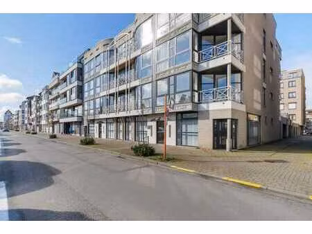 appartement au rez-de-chaussée idéal pour profession libéra