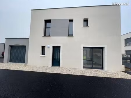maison 5 pièces 85 m²