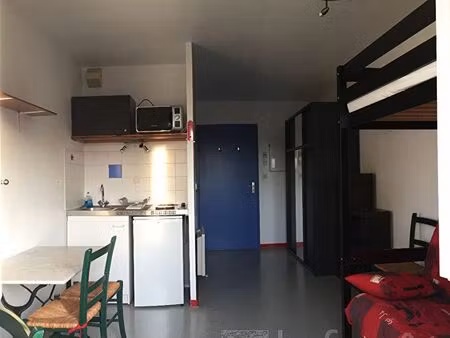 studio 1 pièce 19 m²