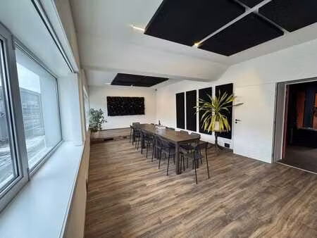 salle de répétition/bureaux à louer 120m² bruges