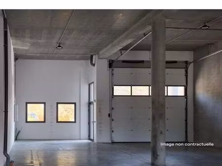 local d'activités à vendre