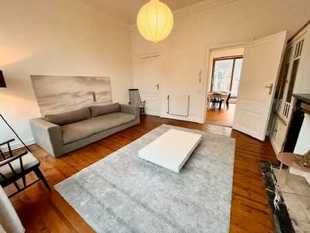 quartier européen : triplex 3 ch terrasse rénové