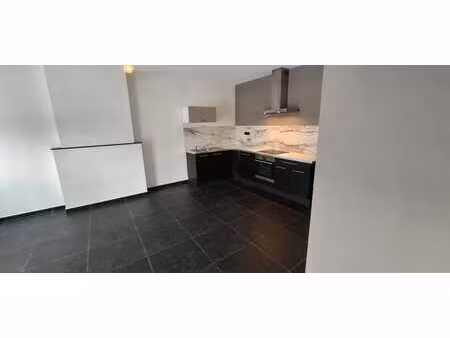 triplex à louer - juprelle - 750€