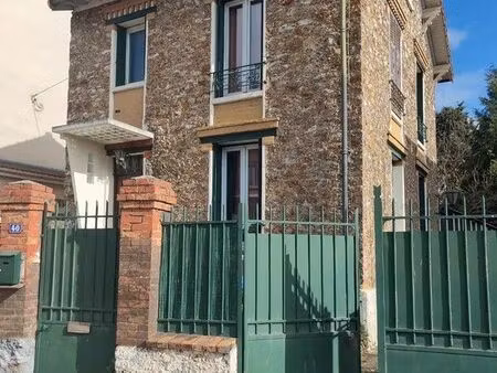 location appartement 1 pièce 75 m² à bourg-la-reine (92340)