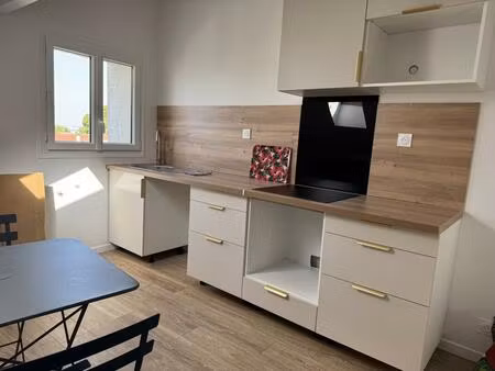 location appartement 2 pièces 30 m² à sucy-en-brie (94370)