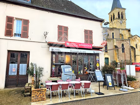 vente locaux professionnels 230 m² à le donjon (03130)  99 000 €