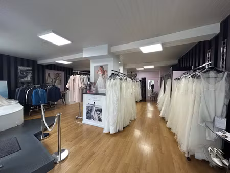 vente locaux professionnels 93 m² à pau (64000)  187 000 €