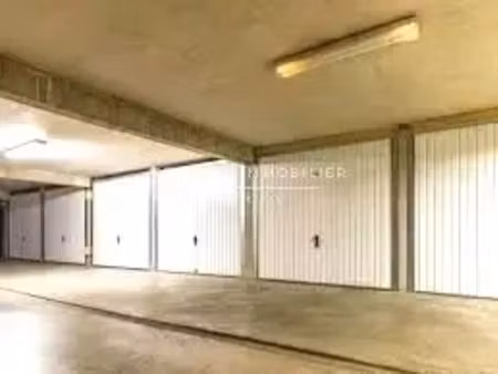 vente parking à cannes (06400)  60 000 €