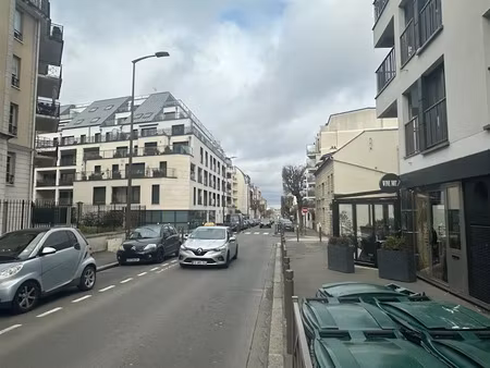 vente locaux professionnels 82 m² à rosny-sous-bois (93110)  455 800 €