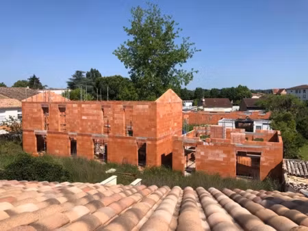 vente immeuble à castillon-la-bataille (33350)  299 000 €