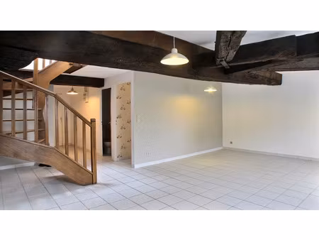 location appartement 3 pièces 68.55 m² à chaumont (52000)  460 €
