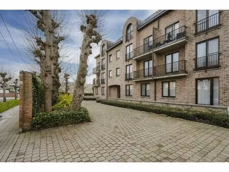 ruim appartement met 3 slaapkamers en zicht op de leie te koop in kortrijk!