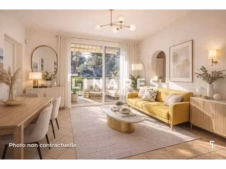 sous les pins - t3 de 57m2 - terrasse - cave - 13008 roy d'espagne