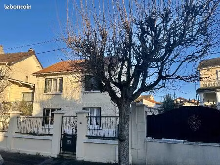 pavillon 5 pièces 90 m²