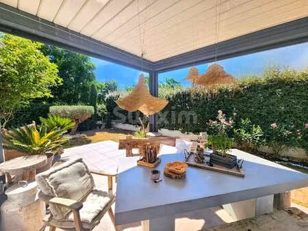 maison moderne de type f4 avec jardin et garage