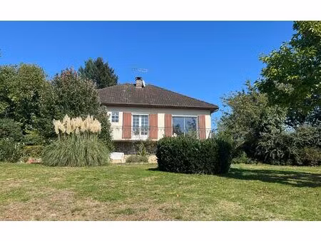 maison vayres 137 m² t-7 à vendre  198 000 €