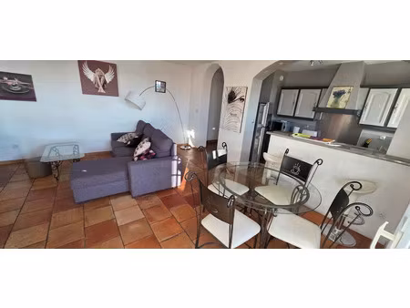 location meublée appartement 3 pièces 59.17 m² à antibes (06600)  1 220 €